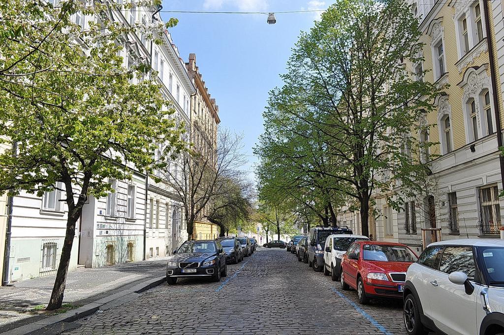 Apartment Na Kozacce 6 Praga Esterno foto