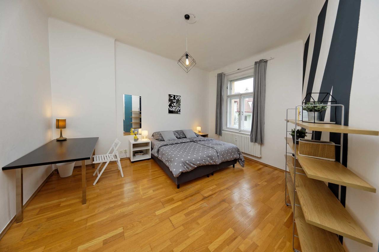 Apartment Na Kozacce 6 Praga Esterno foto