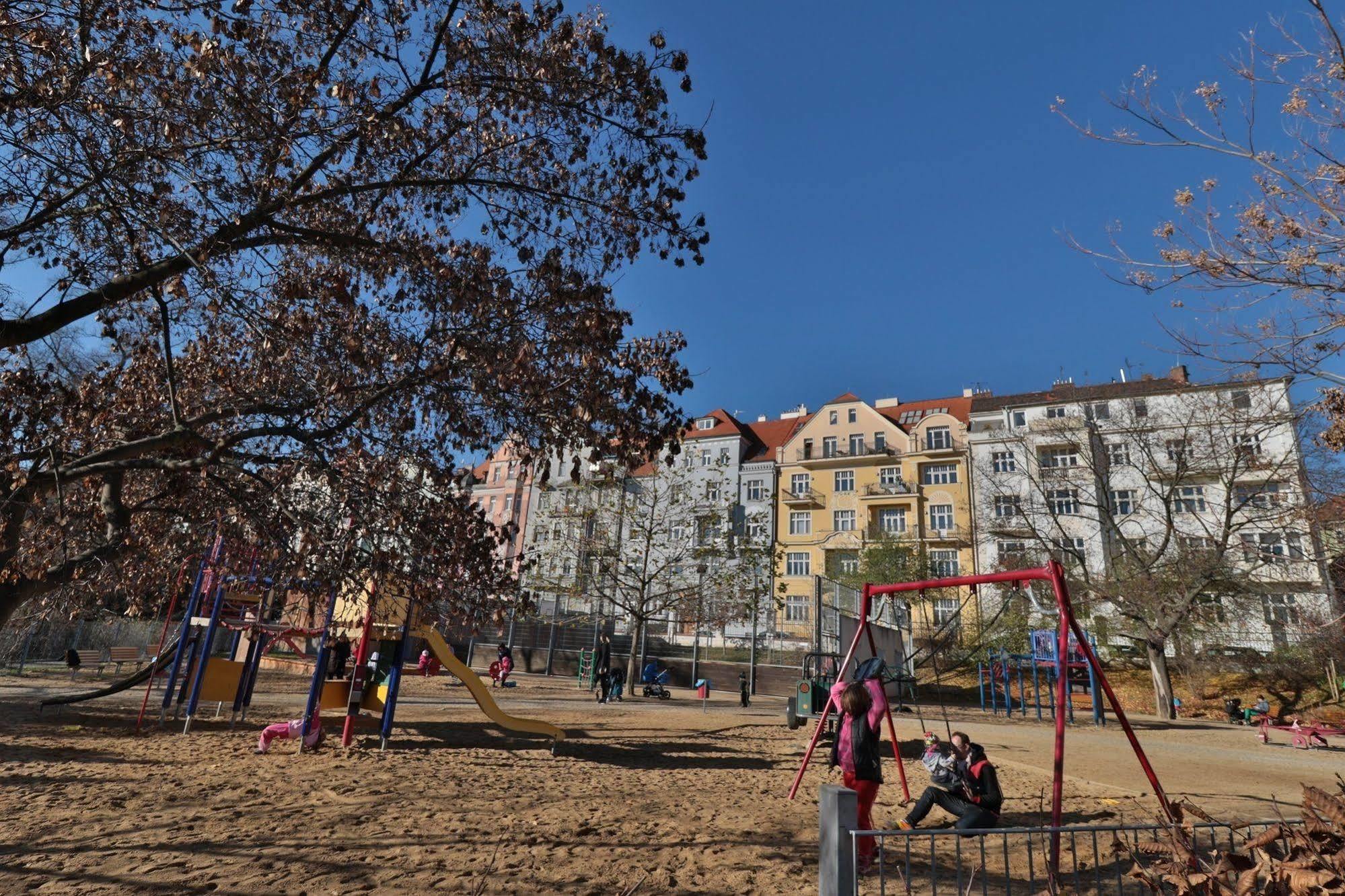 Apartment Na Kozacce 6 Praga Esterno foto