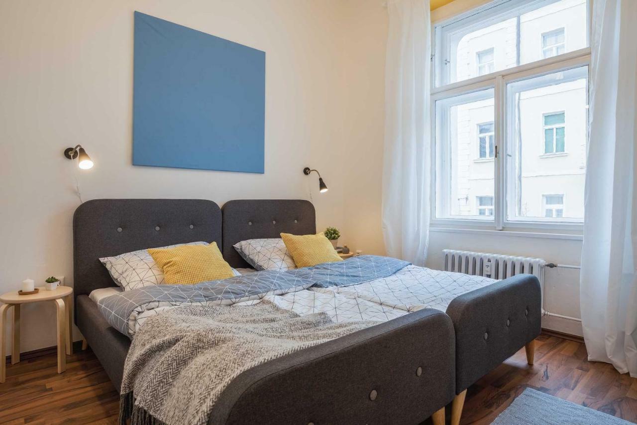 Apartment Na Kozacce 6 Praga Esterno foto